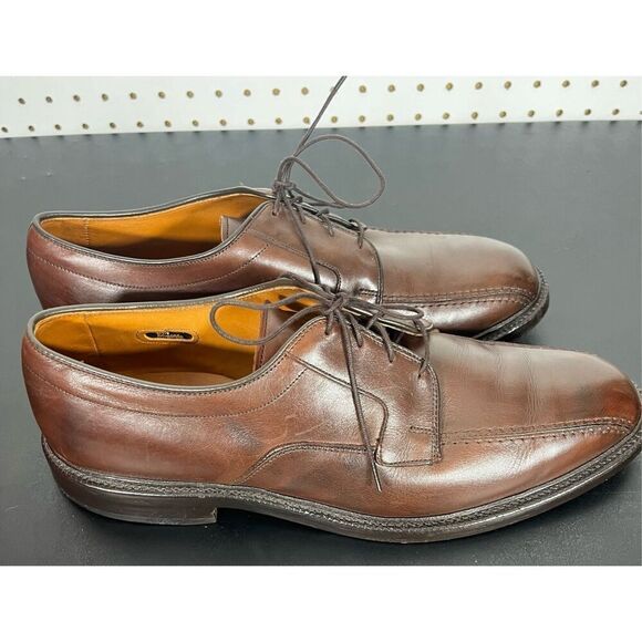 Allen Edmonds Hillcrest Leather Blucher Bicycle Toe Dress Shoe size 10 main image 4